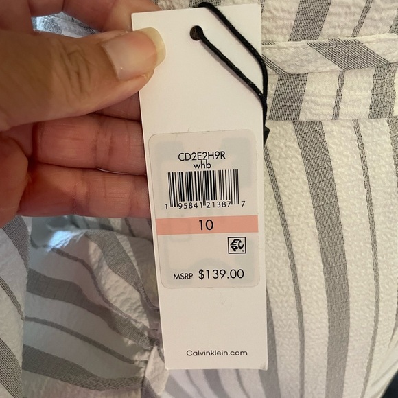 Calvin Klein White and Grey Striped Wrap Dress sz 10 - Picture 2 of 6